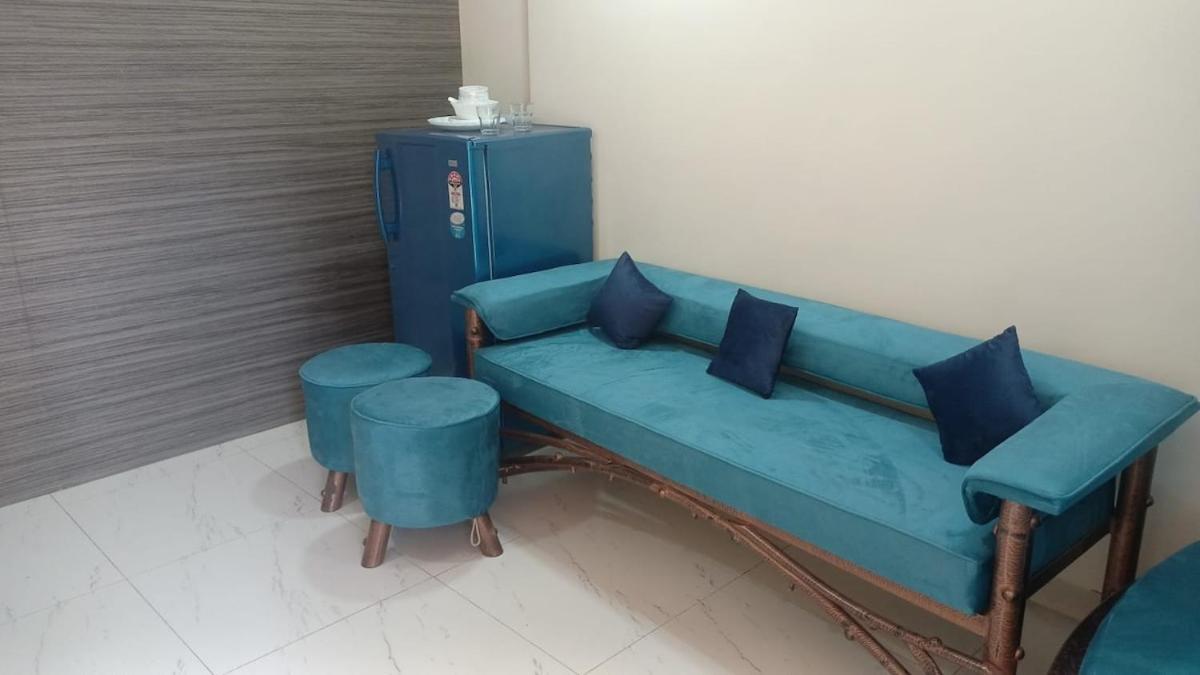 Private 1 Bedroom Cosy Nr Vivanta Malad West Apartament *